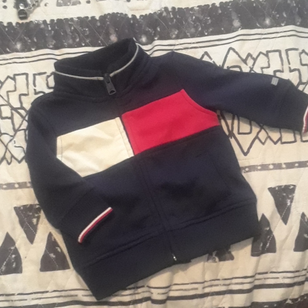 Baby jacket Tommy Hilfiger 💥( bundle to save)